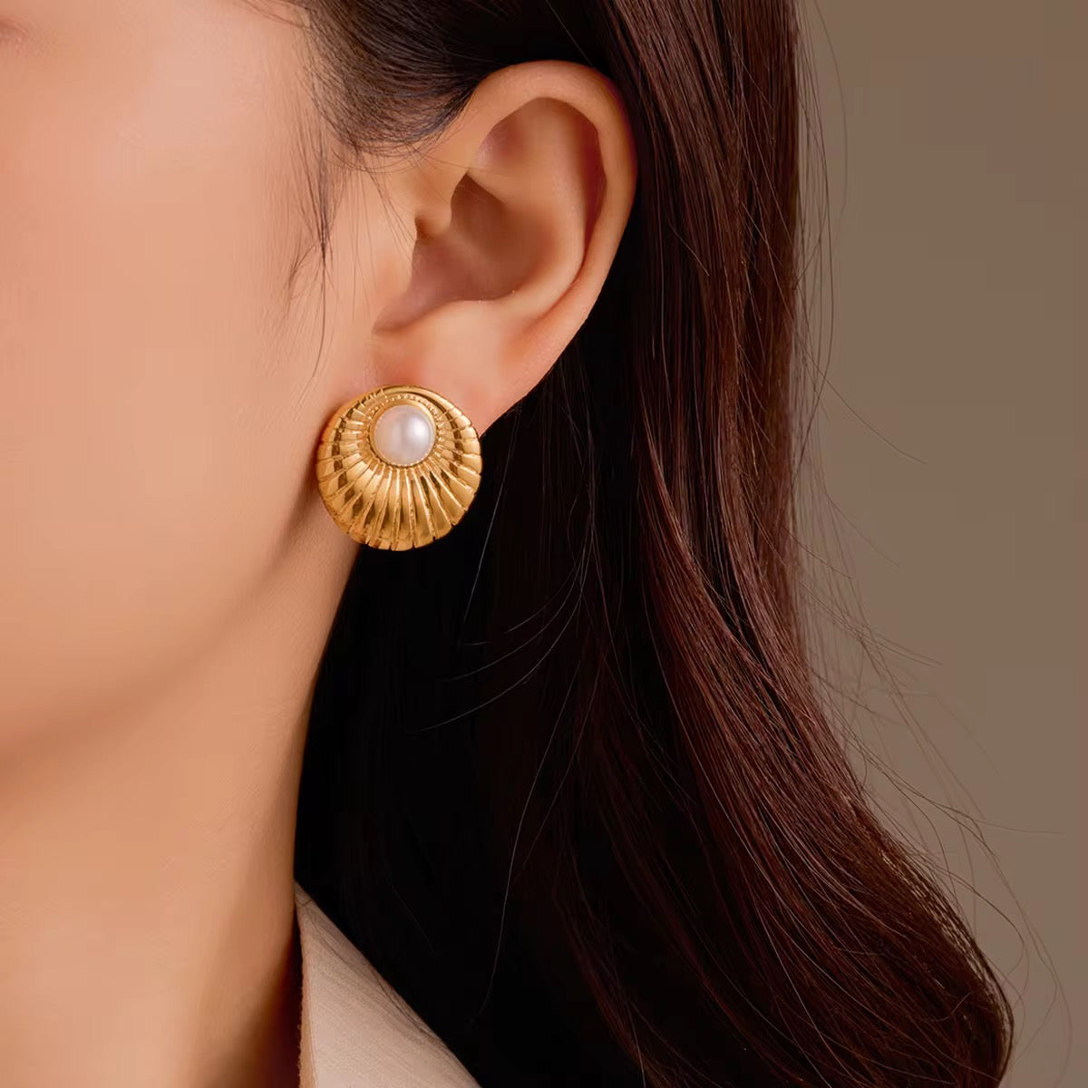 Pearl Gold Earrings