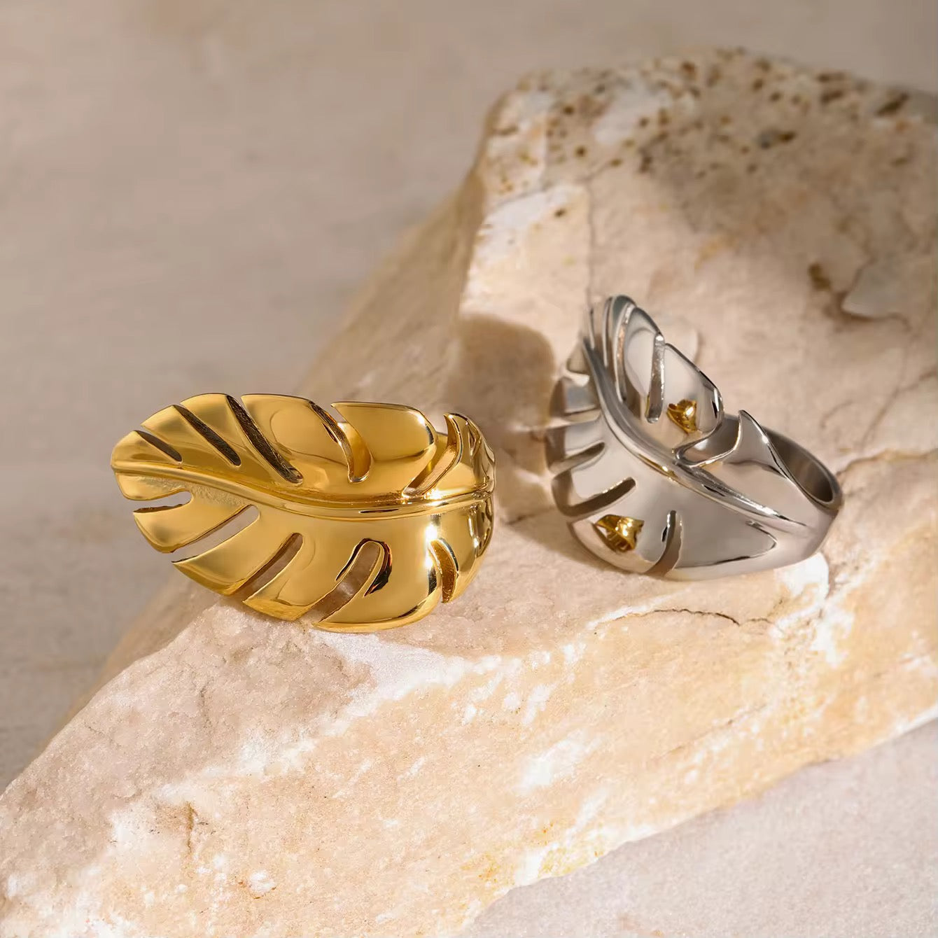 Statement Leaf Gold Ring